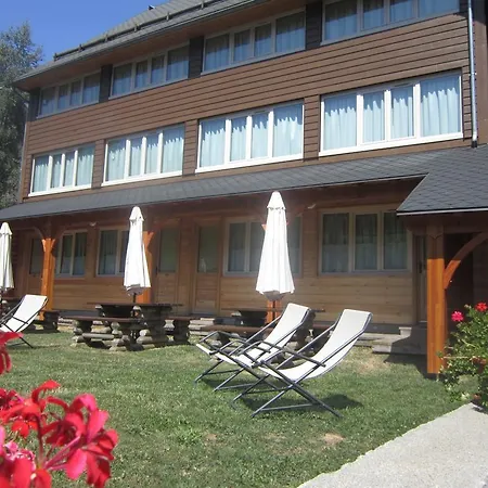 Le Bec De L'aigle Laveissière